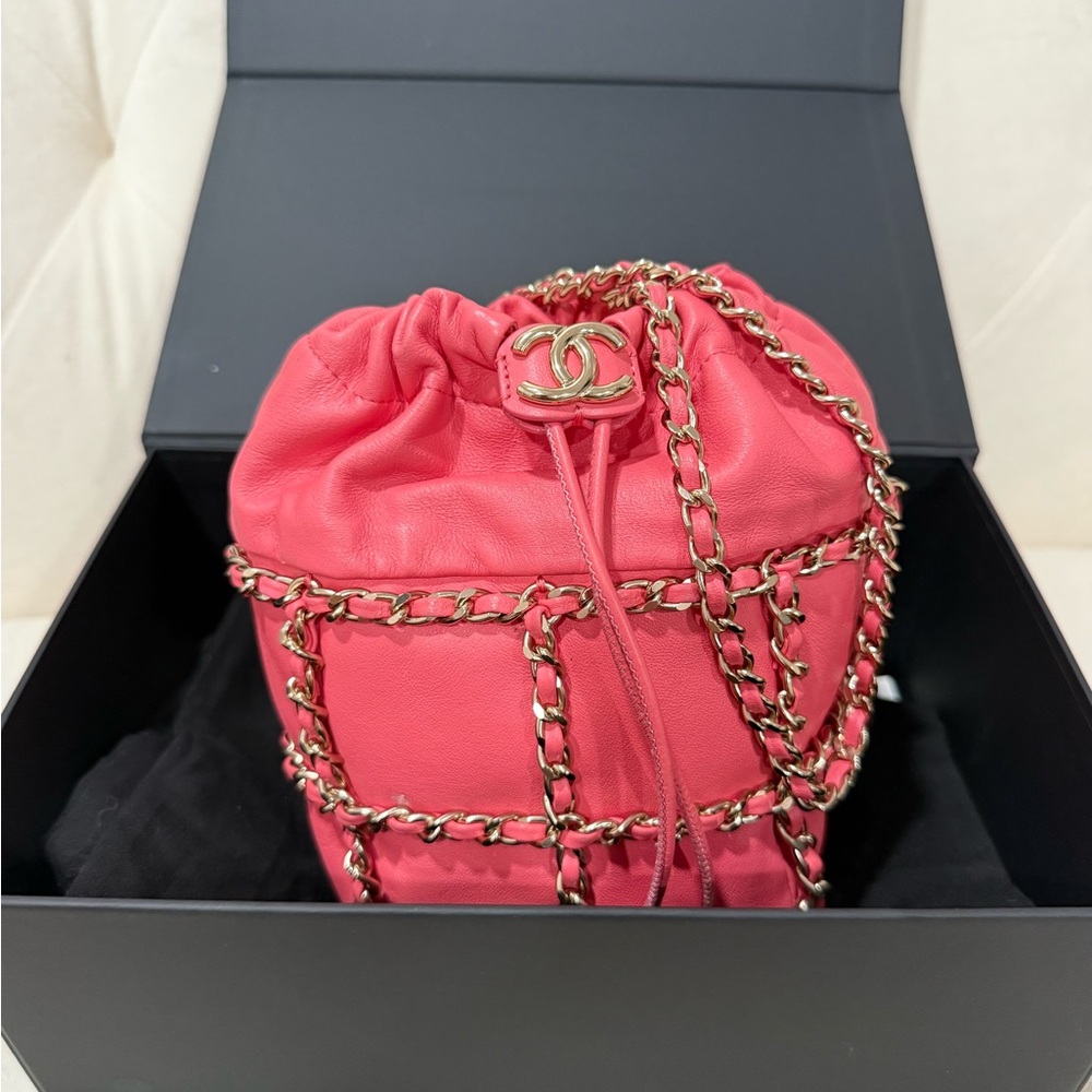 Chanel Chain drawstring Bag - Picture 14 of 14